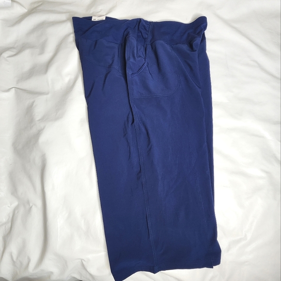 St John's Bay Active Women's Capri Pants Navy Blue Poly/Spandex Plus XXL NWT - Picture 7 of 11